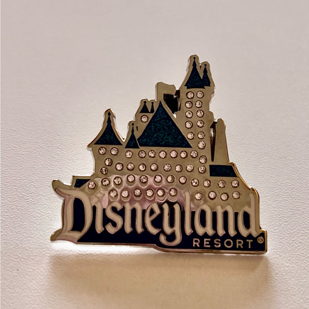 Official Disney Disneyland Castle Pin